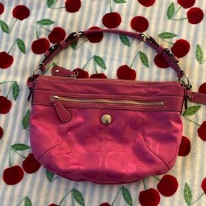 Hot pink Coach shoulder bag 🩷
